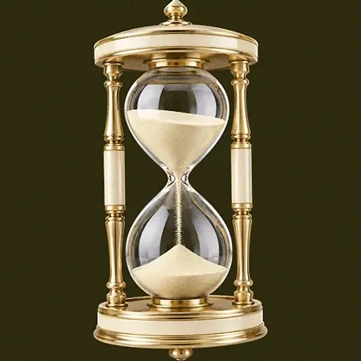 Ornate hourglass — Betzillo